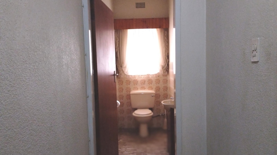 4 Bedroom Property for Sale in Parys Free State